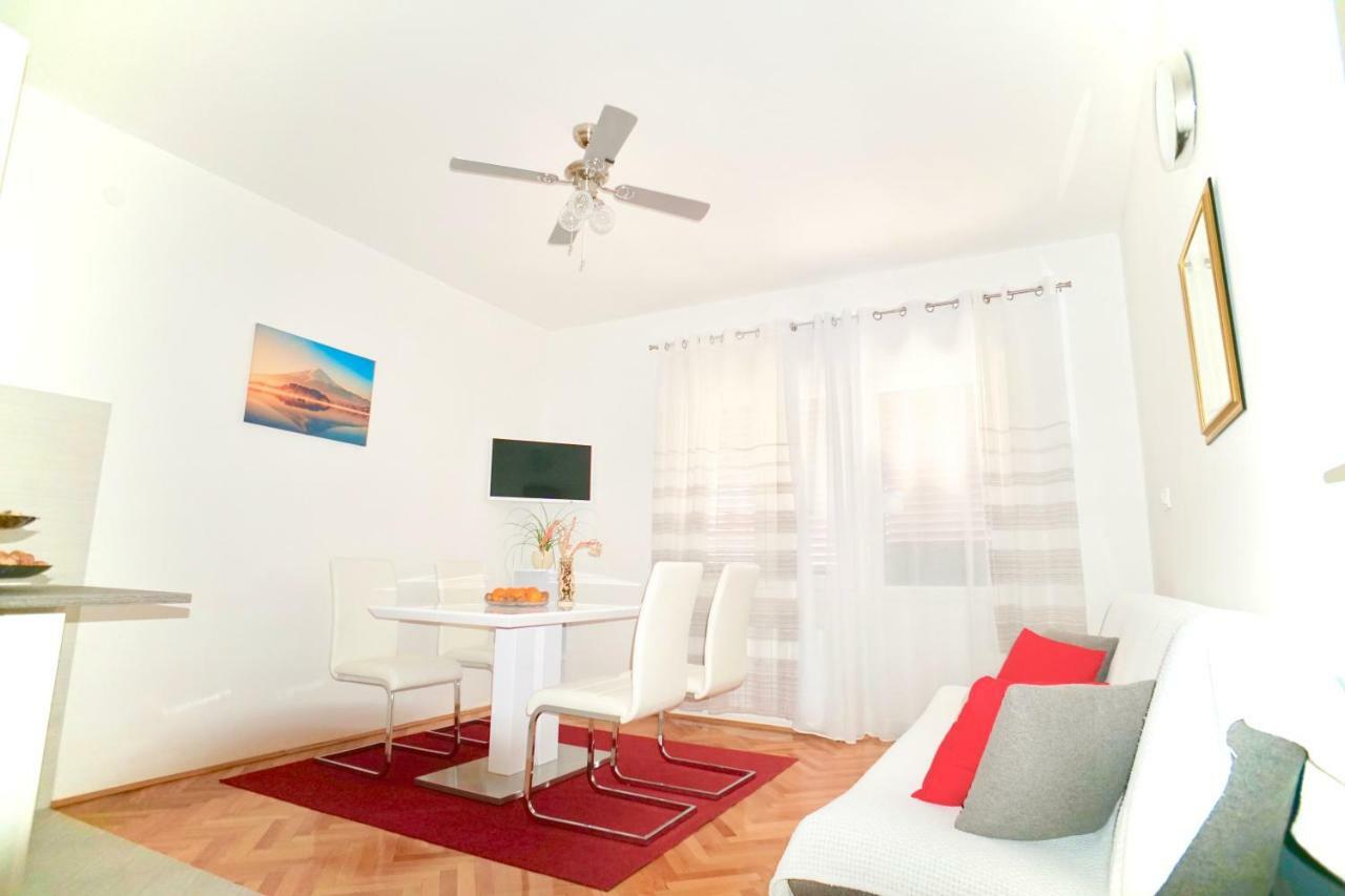 Hotel House Mariposa à Trogir Extérieur photo